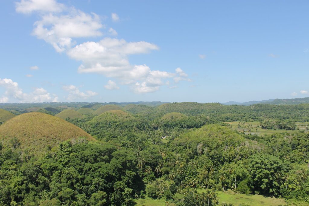 Jak powstały czekoladowe wzgórza na wyspie Bohol